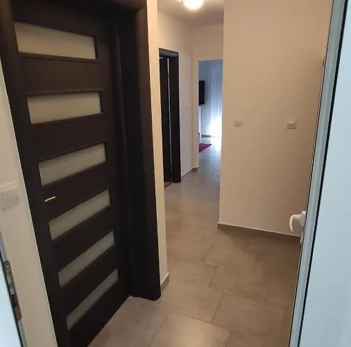 Gavran Apartman Pirovac